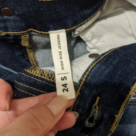 PACSUN High Rise Ripped Jegging, Color Dark Wash Size 24 S - Picture 14 of 15